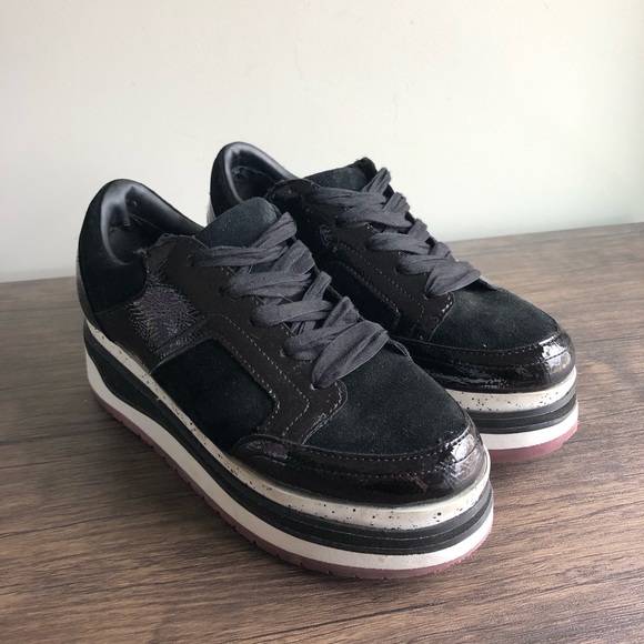 zara black platform sneakers